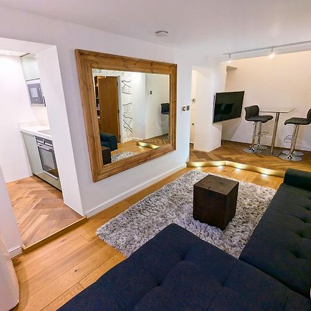 Modern 1 Bedroom Apartment In Kensington London Kültér fotó