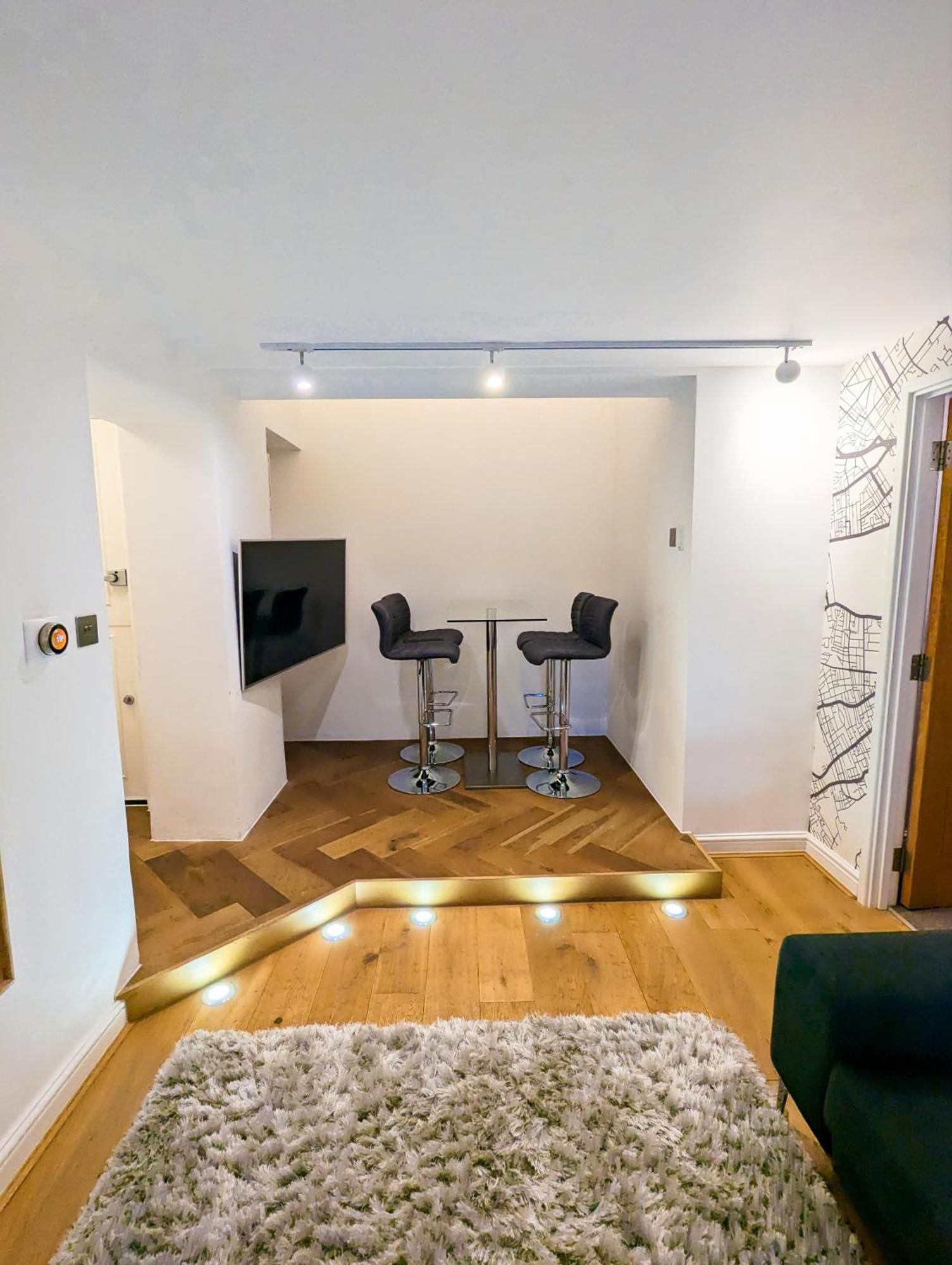 Modern 1 Bedroom Apartment In Kensington London Kültér fotó