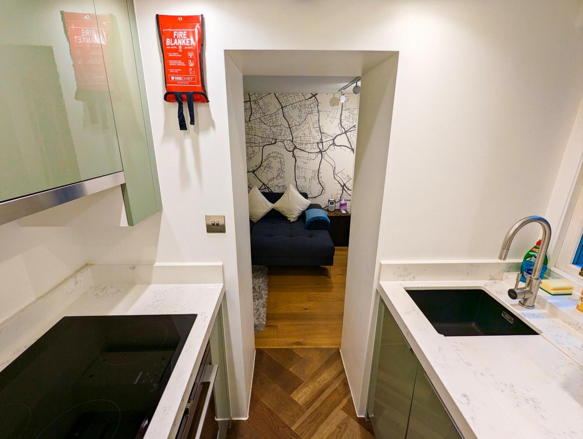 Modern 1 Bedroom Apartment In Kensington London Kültér fotó